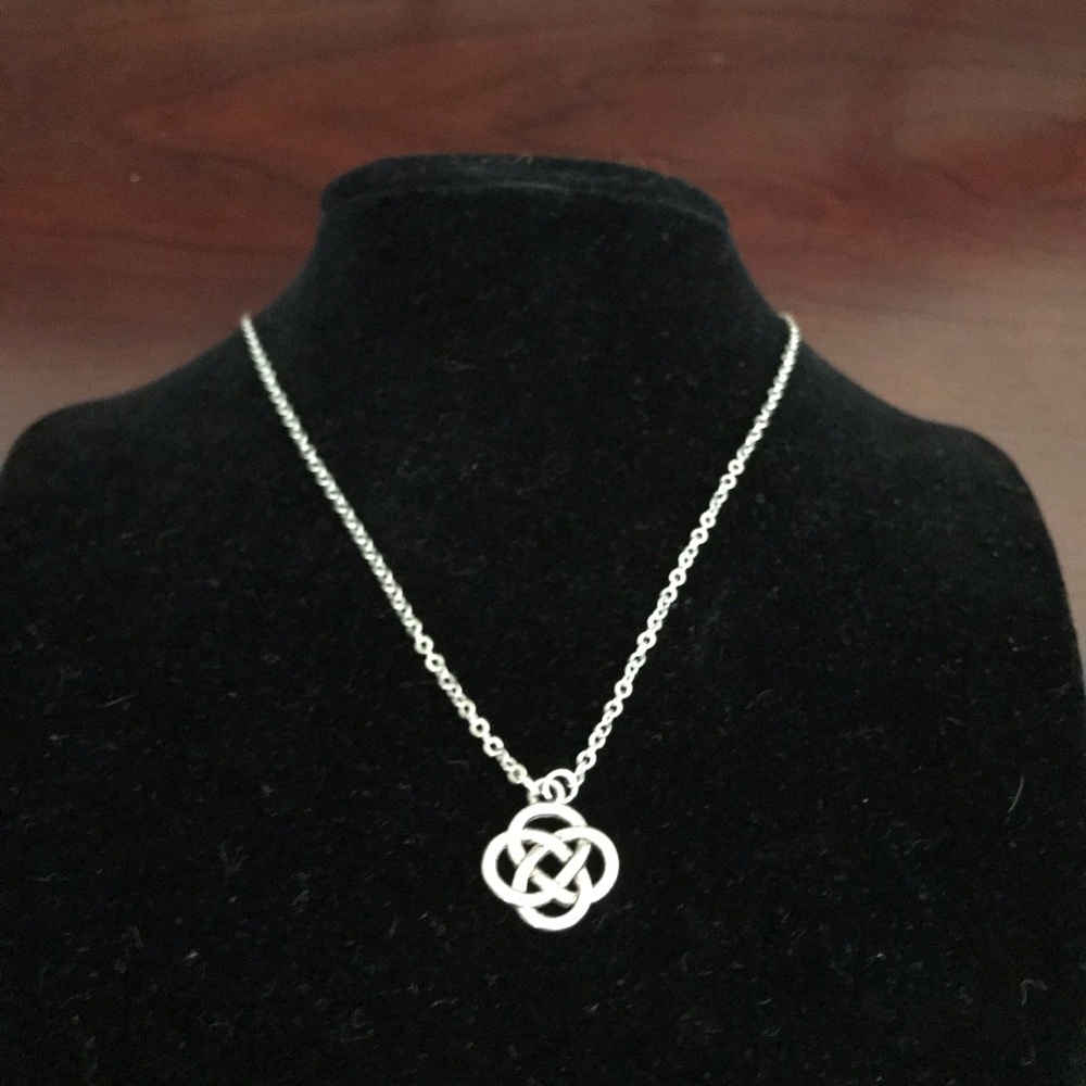 Celtic Knot - Handmade Necklace - Picture 1 of 4